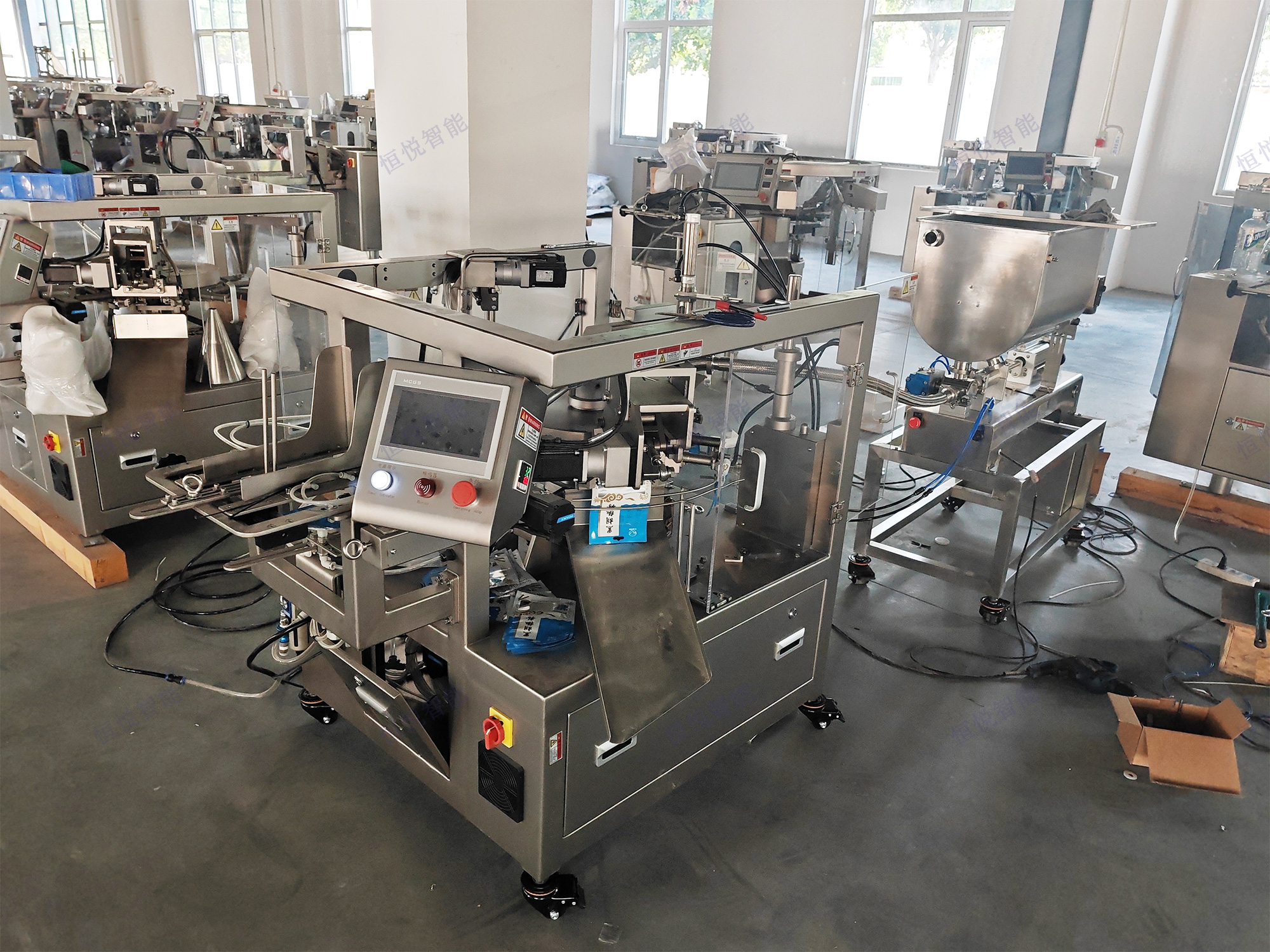 小型給袋式香蕉免费在线视频