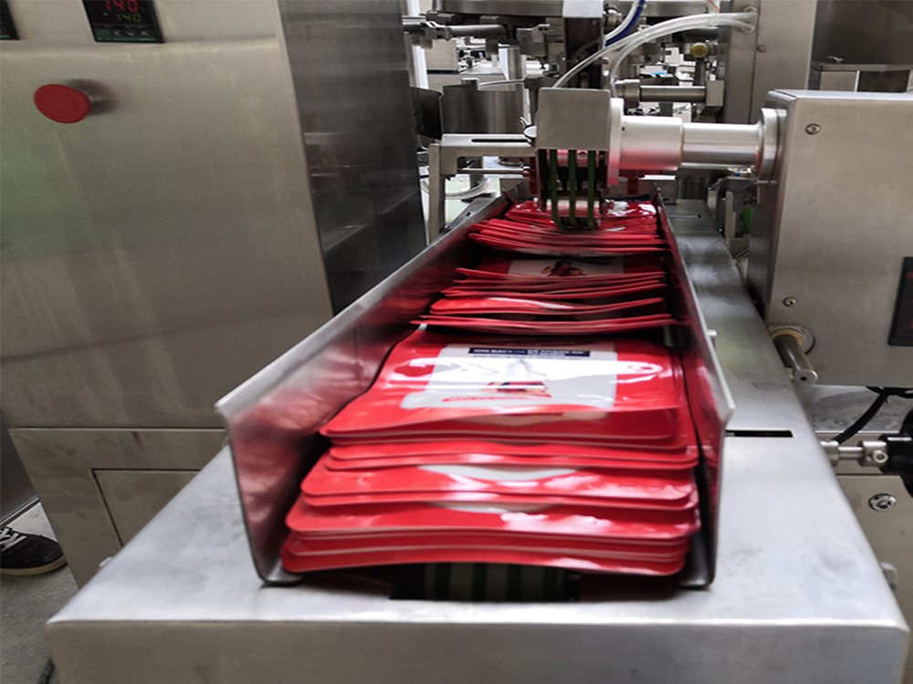 顆粒自動給袋式香蕉免费在线视频