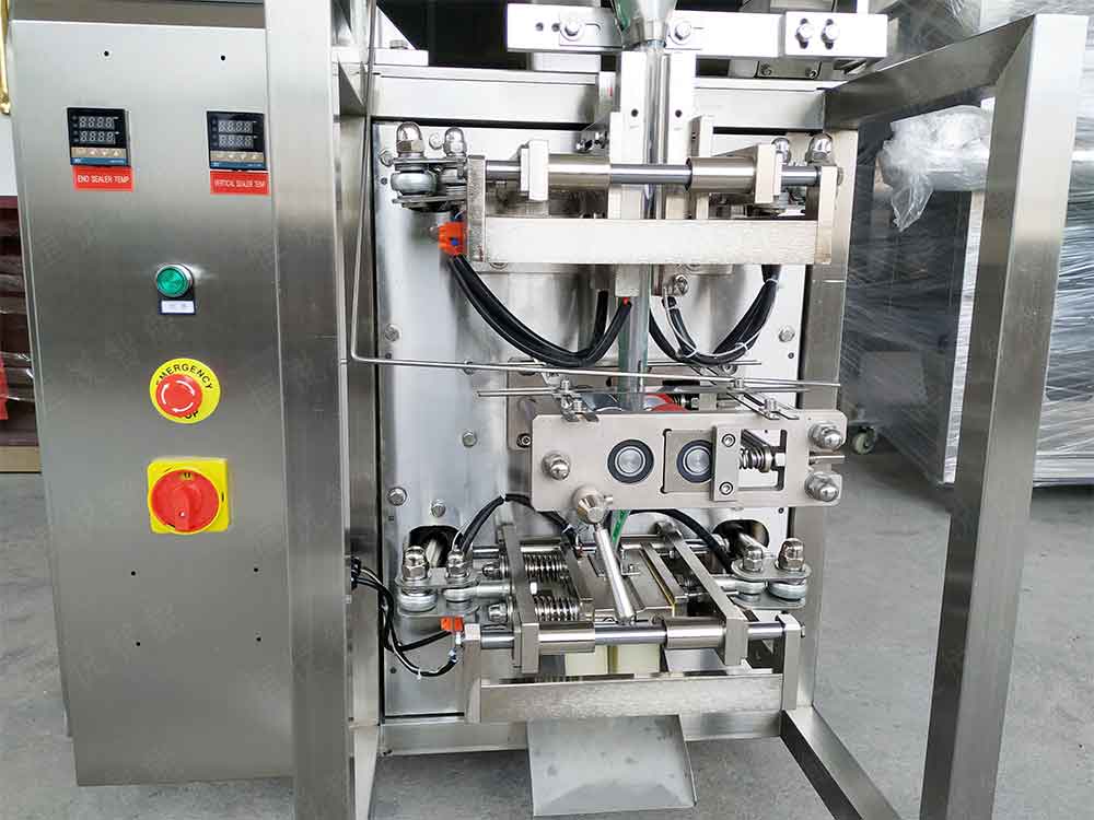 小立式四邊燙香蕉免费在线视频