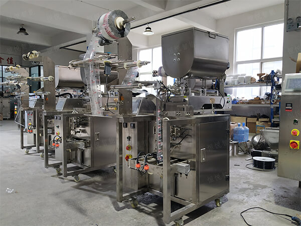 全自動辣椒醬料香蕉免费在线视频采用臥式U型儲料裝置