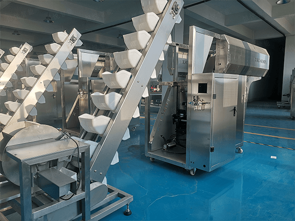 半自動鮮濕土豆粉香蕉免费在线视频