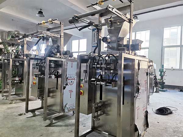 我司是河南的立式自動香蕉免费在线视频廠家