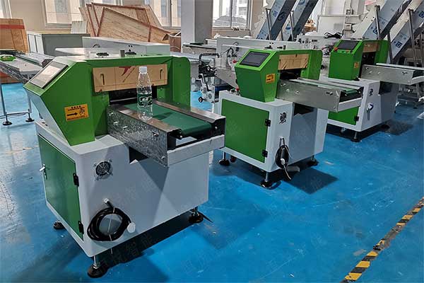 全自動熱收縮膜香蕉免费在线视频與臥式香蕉免费在线视频的結合